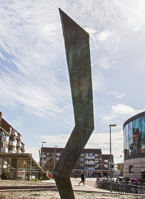 monument 'Donderslag bij heldere hemel'